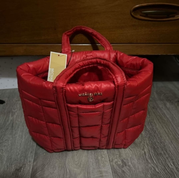 Michael kors purse new - Picture 2 of 3